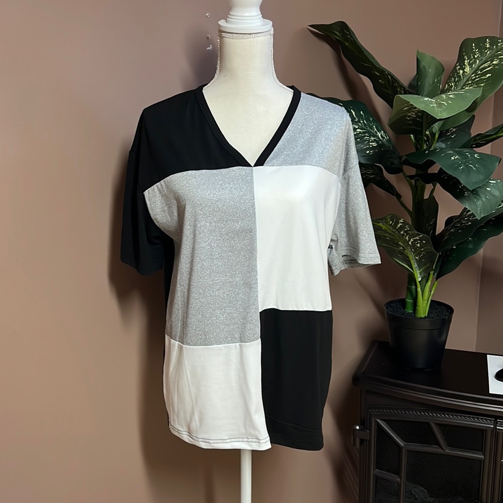 SHEIN short sleeve shirt